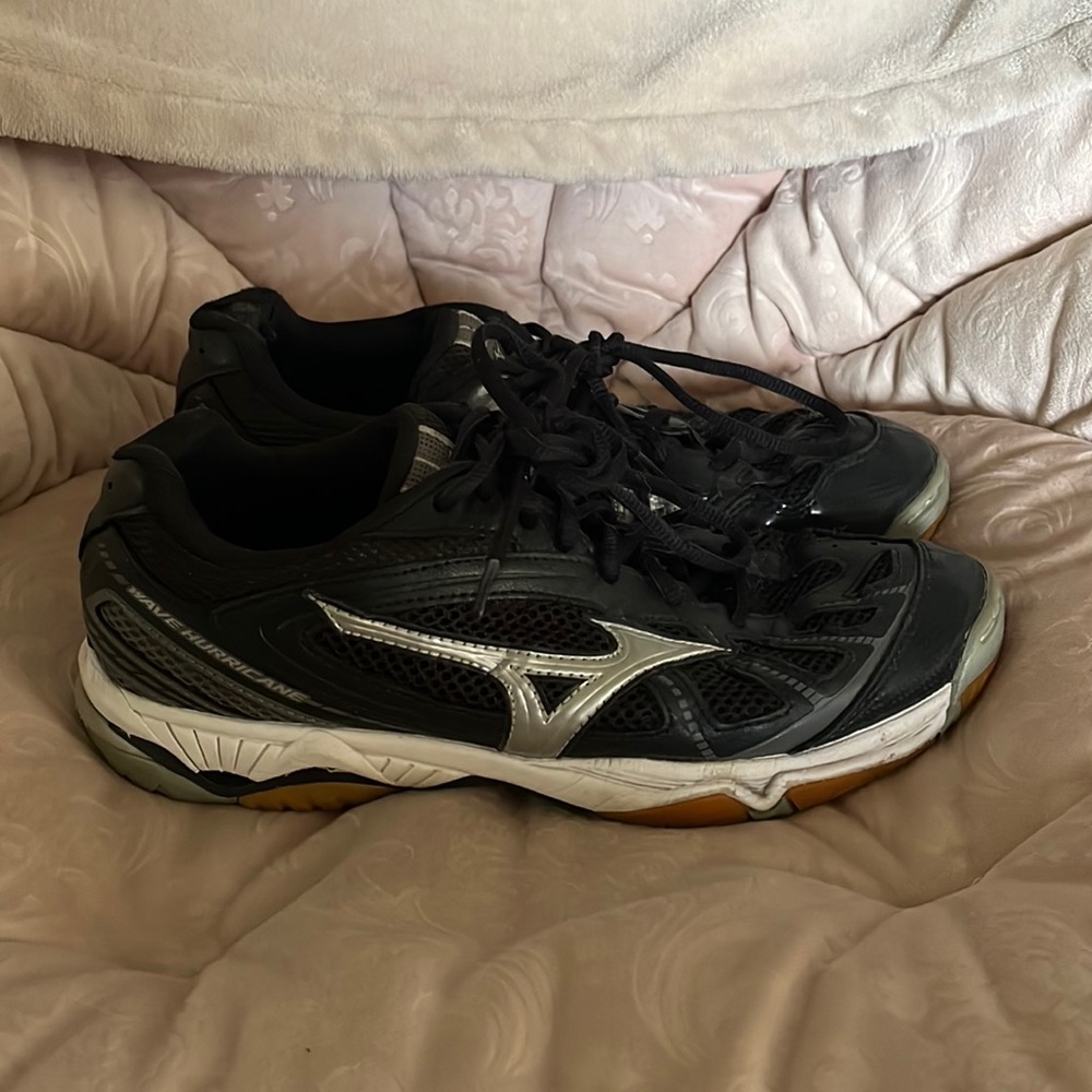 Mizuno Volleyball Shoes